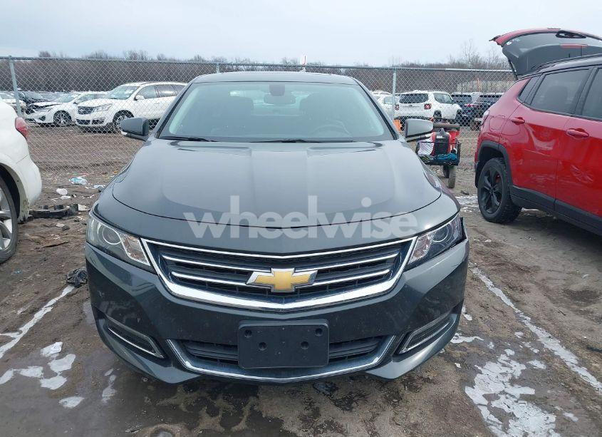 Photo 12 of 2018 Chevrolet Impala 1LT (VIN 2G1105S38J9177680)
