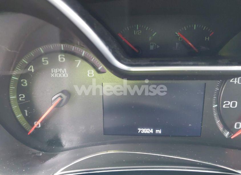 Photo 15 of 2018 Chevrolet Impala 1LT (VIN 2G1105S38J9177680)