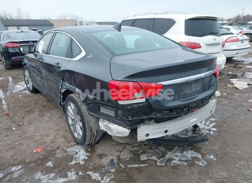 Photo 6 of 2018 Chevrolet Impala 1LT (VIN 2G1105S38J9177680)