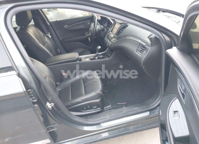 Photo 5 of 2019 Chevrolet Impala PREMIER (VIN 2G1105S38K9109784)