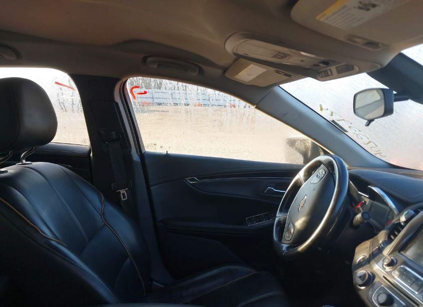 Photo 5 of 2019 Chevrolet Impala PREMIER (VIN 2G1105S38K9142333)