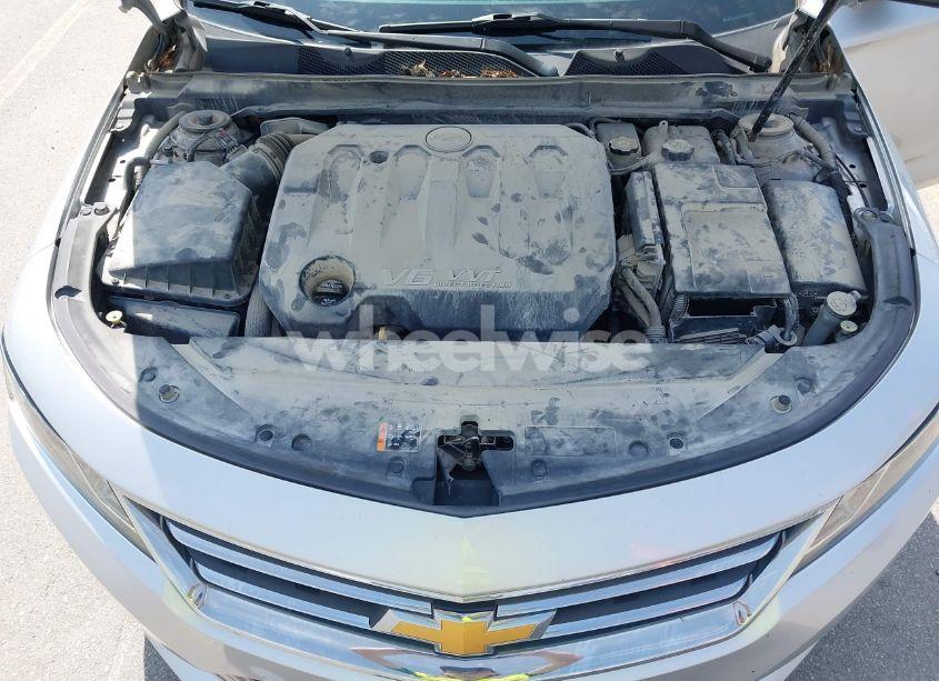 Photo 10 of 2017 Chevrolet Impala 1LT (VIN 2G1105S39H9175060)