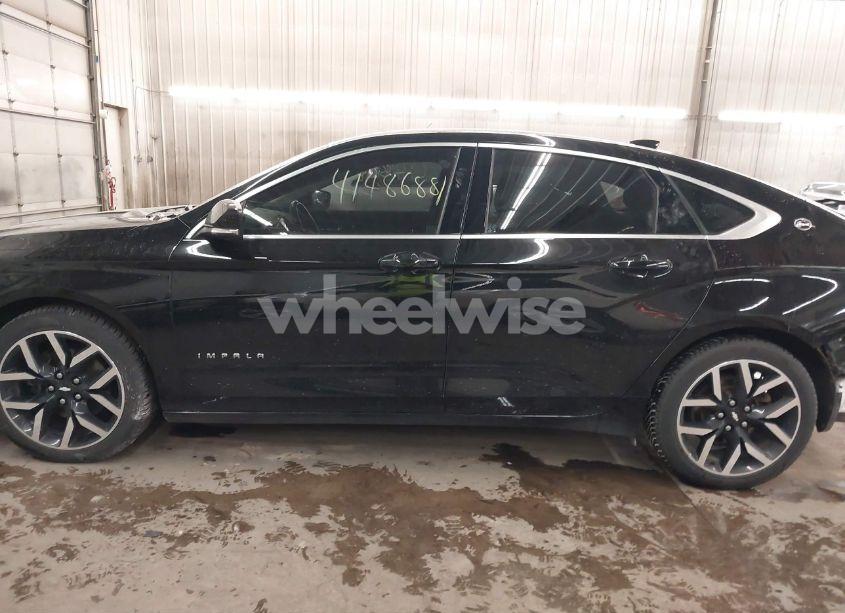 Photo 15 of 2017 Chevrolet Impala 1LT (VIN 2G1105S39H9181442)