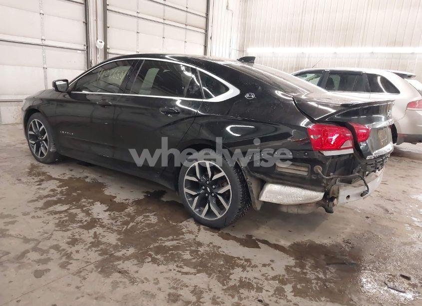 Photo 3 of 2017 Chevrolet Impala 1LT (VIN 2G1105S39H9181442)