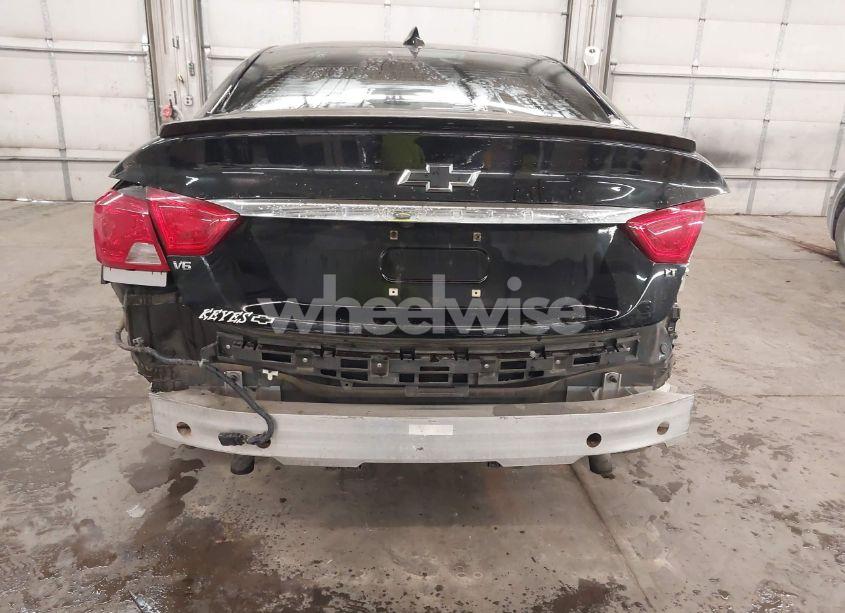 Photo 6 of 2017 Chevrolet Impala 1LT (VIN 2G1105S39H9181442)
