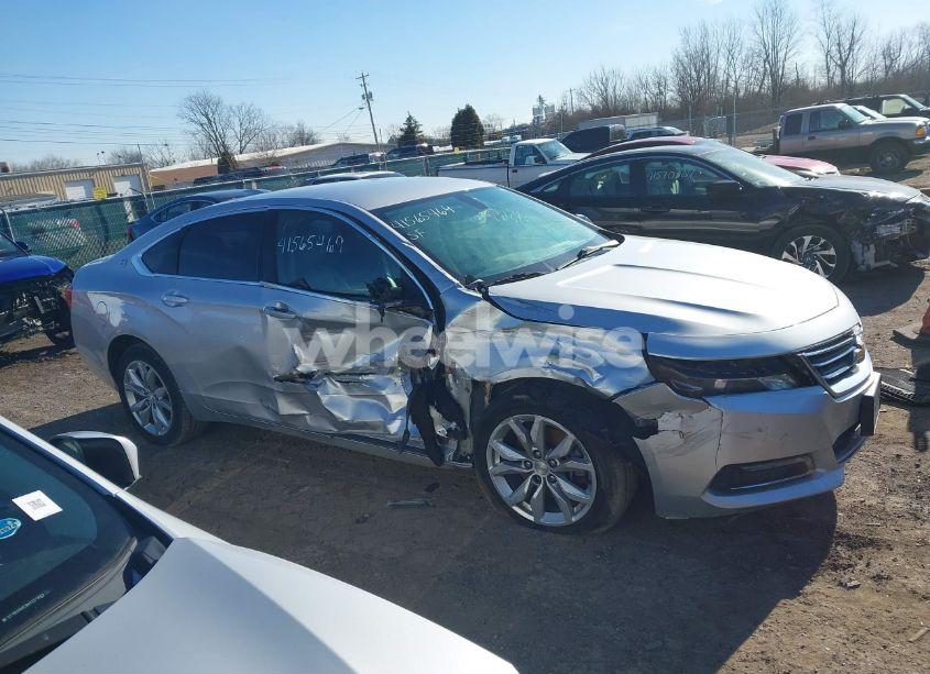 Photo 13 of 2018 Chevrolet Impala 1LT (VIN 2G1105S39J9111347)