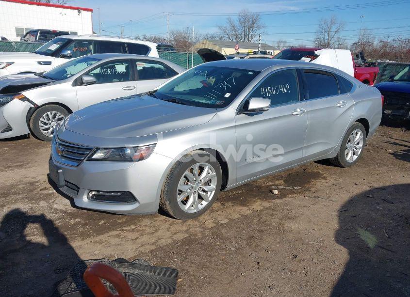 Photo 2 of 2018 Chevrolet Impala 1LT (VIN 2G1105S39J9111347)