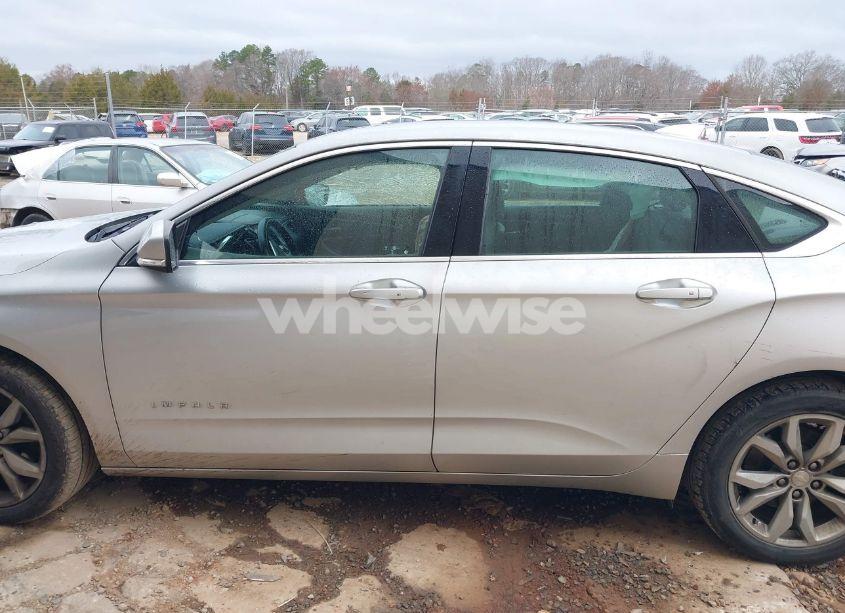 Photo 14 of 2018 Chevrolet Impala 1LT (VIN 2G1105S39J9169992)