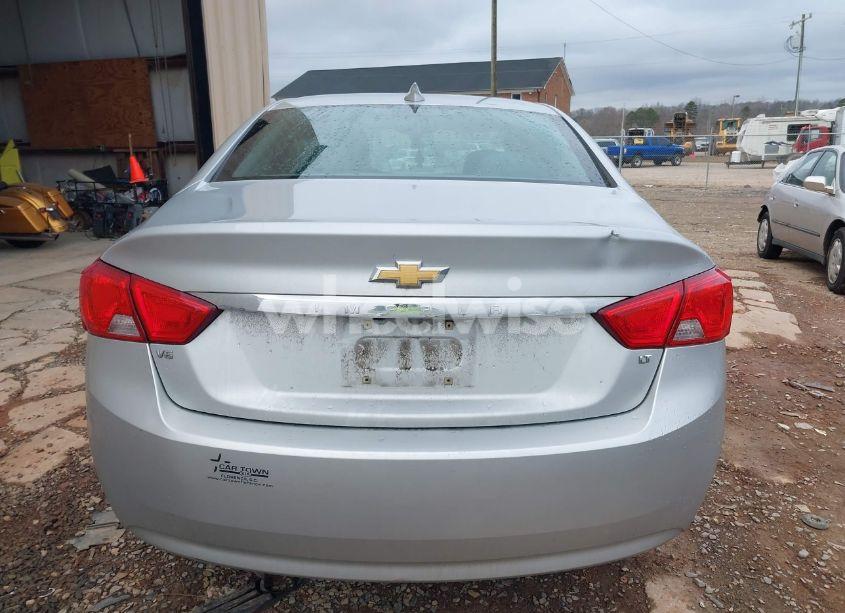 Photo 16 of 2018 Chevrolet Impala 1LT (VIN 2G1105S39J9169992)