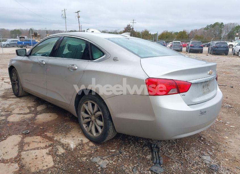 Photo 3 of 2018 Chevrolet Impala 1LT (VIN 2G1105S39J9169992)