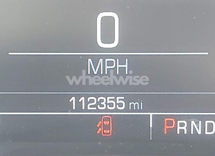 Photo 16 of 2019 Chevrolet Impala PREMIER (VIN 2G1105S39K9153048)