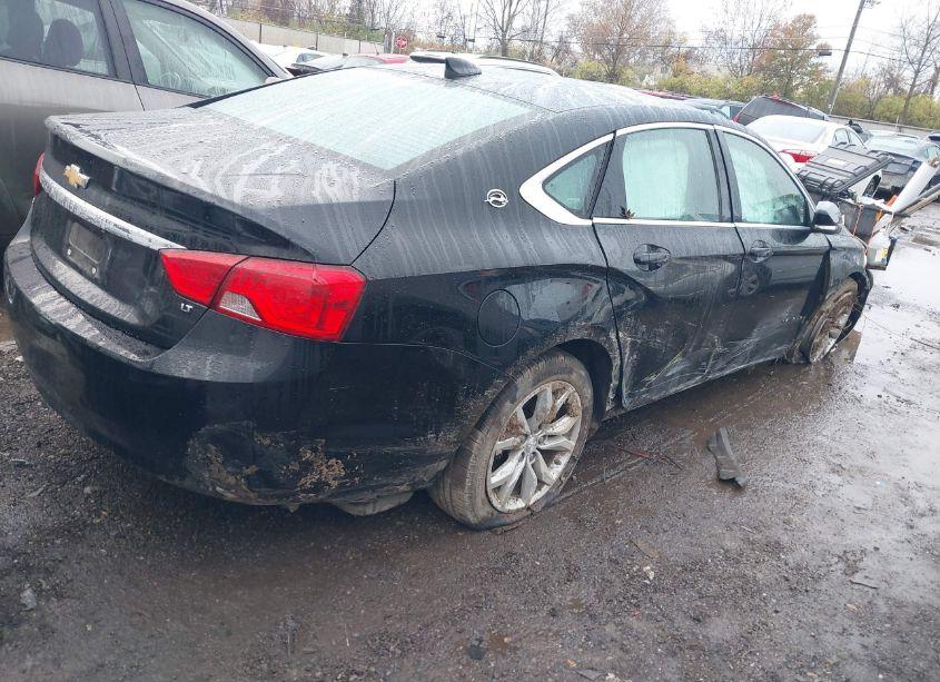 Photo 4 of 2017 Chevrolet Impala 1LT (VIN 2G1105S3XH9119130)