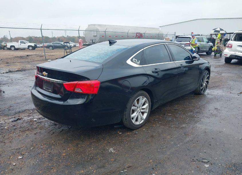 Photo 4 of 2017 Chevrolet Impala 1LT (VIN 2G1105S3XH9119337)