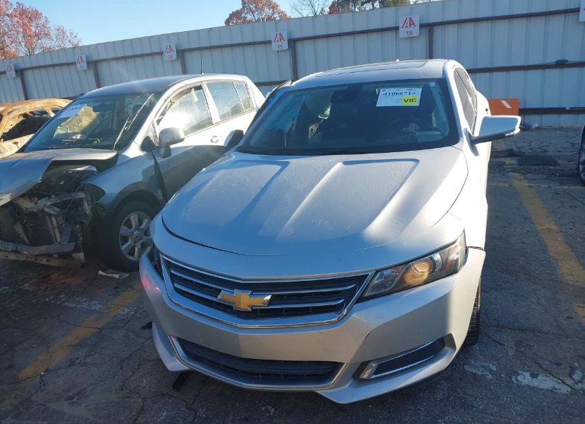 Photo 12 of 2017 Chevrolet Impala 1LT (VIN 2G1105S3XH9178159)