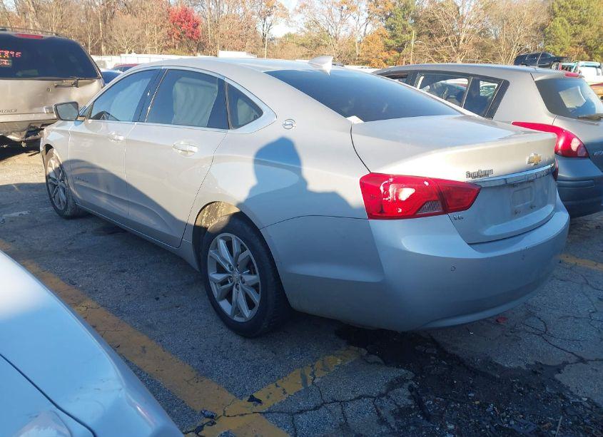 Photo 3 of 2017 Chevrolet Impala 1LT (VIN 2G1105S3XH9178159)