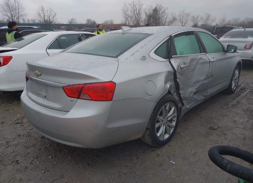 Photo 4 of 2018 Chevrolet Impala 1LT (VIN 2G1105S3XJ9102964)