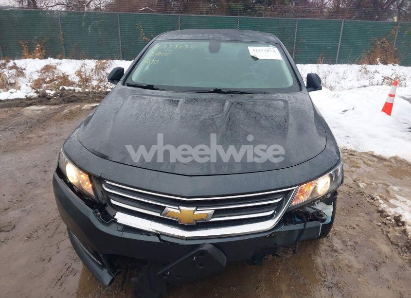 Photo 12 of 2018 Chevrolet Impala 1LT (VIN 2G1105S3XJ9142915)