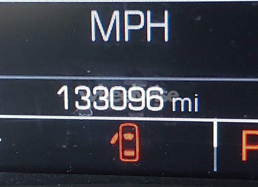 Photo 15 of 2018 Chevrolet Impala 1LT (VIN 2G1105S3XJ9152876)