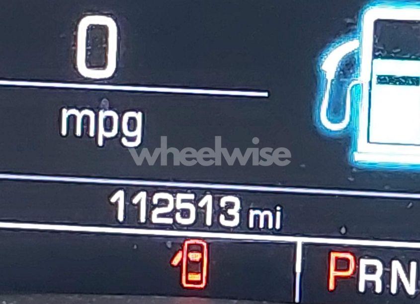 Photo 15 of 2018 Chevrolet Impala 1LT (VIN 2G1105S3XJ9160556)