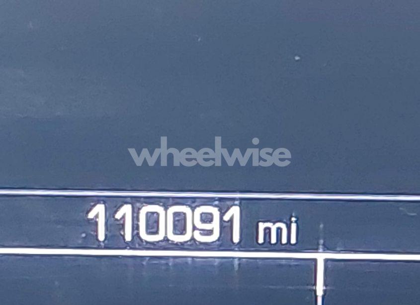 Photo 15 of 2018 Chevrolet Impala 1LT (VIN 2G1105S3XJ9170441)