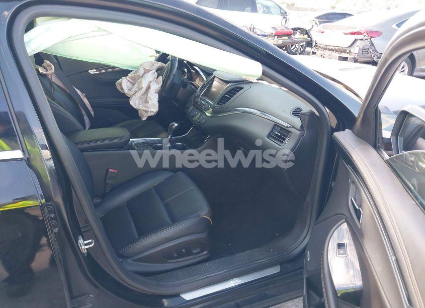 Photo 5 of 2019 Chevrolet Impala PREMIER (VIN 2G1105S3XK9131835)