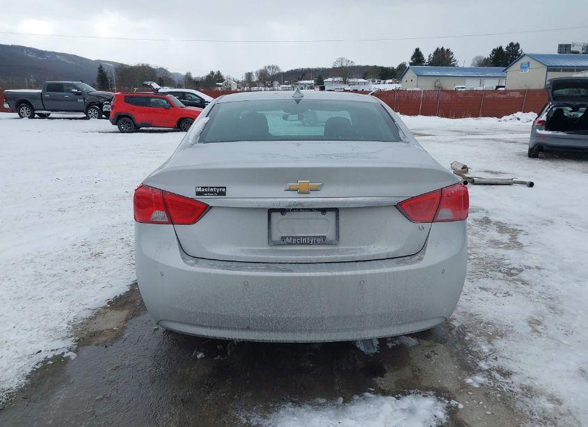 Photo 16 of 2016 Chevrolet Impala 1LT (VIN 2G1105SA0G9183089)