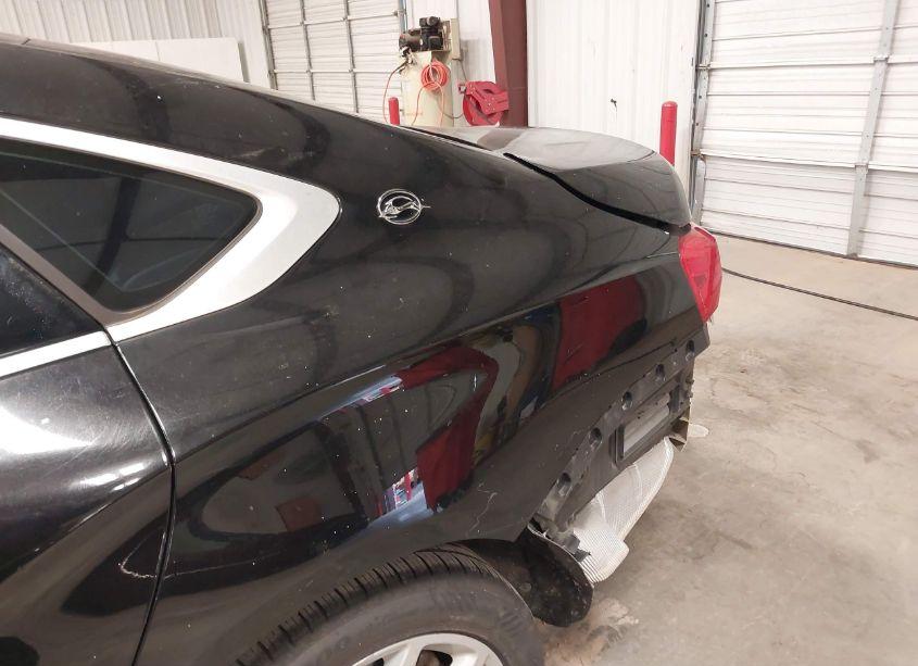 Photo 22 of 2017 Chevrolet Impala 1LT (VIN 2G1105SA0H9102402)