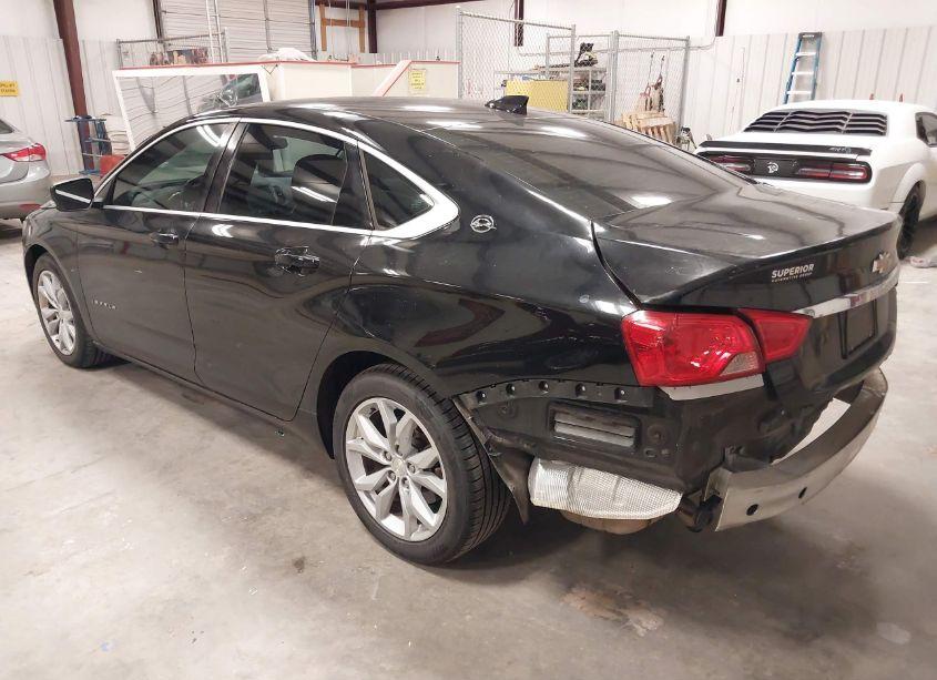 Photo 3 of 2017 Chevrolet Impala 1LT (VIN 2G1105SA0H9102402)