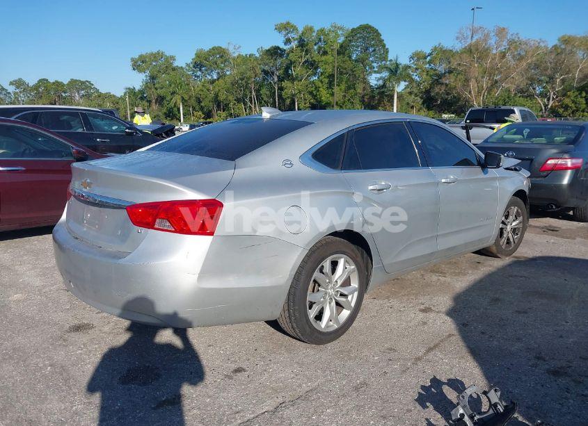 Photo 4 of 2017 Chevrolet Impala 1LT (VIN 2G1105SA0H9137389)