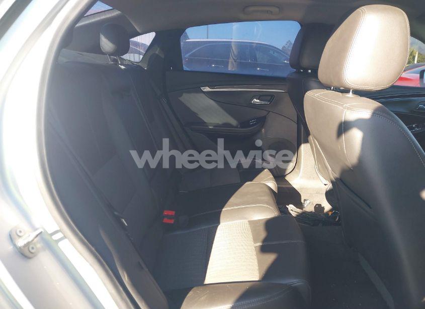 Photo 8 of 2017 Chevrolet Impala 1LT (VIN 2G1105SA0H9137389)