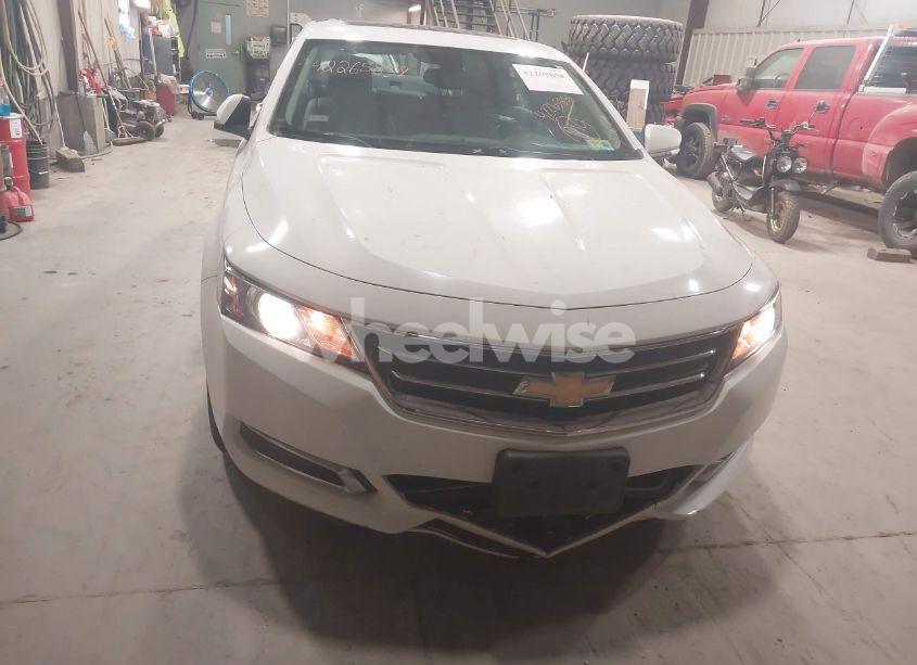 Photo 13 of 2016 Chevrolet Impala 1LT (VIN 2G1105SA1G9197843)