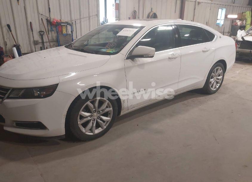 Photo 2 of 2016 Chevrolet Impala 1LT (VIN 2G1105SA1G9197843)