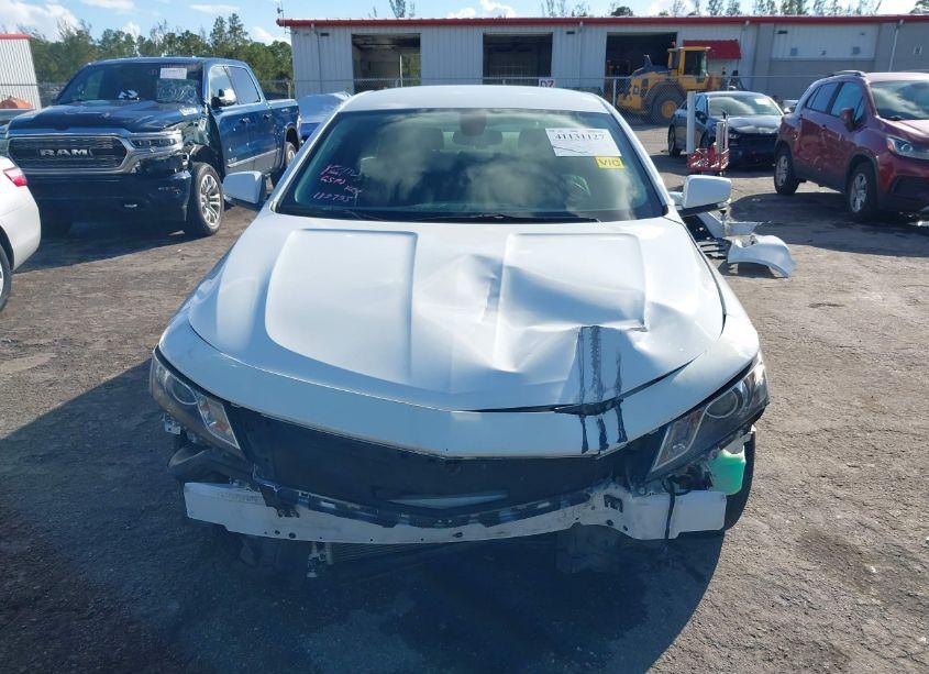 Photo 13 of 2017 Chevrolet Impala 1LT (VIN 2G1105SA1H9132735)