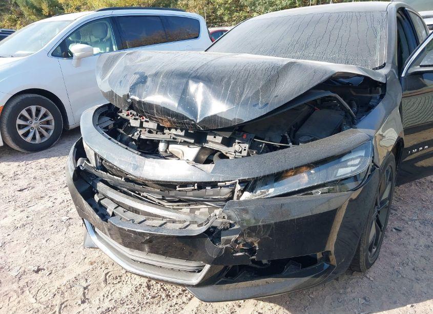 Photo 6 of 2017 Chevrolet Impala 1LT (VIN 2G1105SA1H9185063)