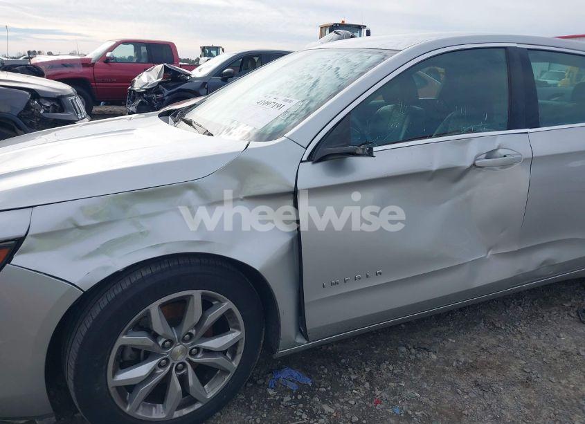 Photo 6 of 2016 Chevrolet Impala 1LT (VIN 2G1105SA2G9181084)