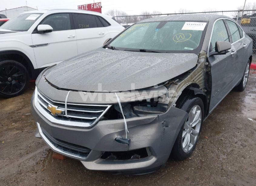 Photo 6 of 2017 Chevrolet Impala 1LT (VIN 2G1105SA2H9165713)