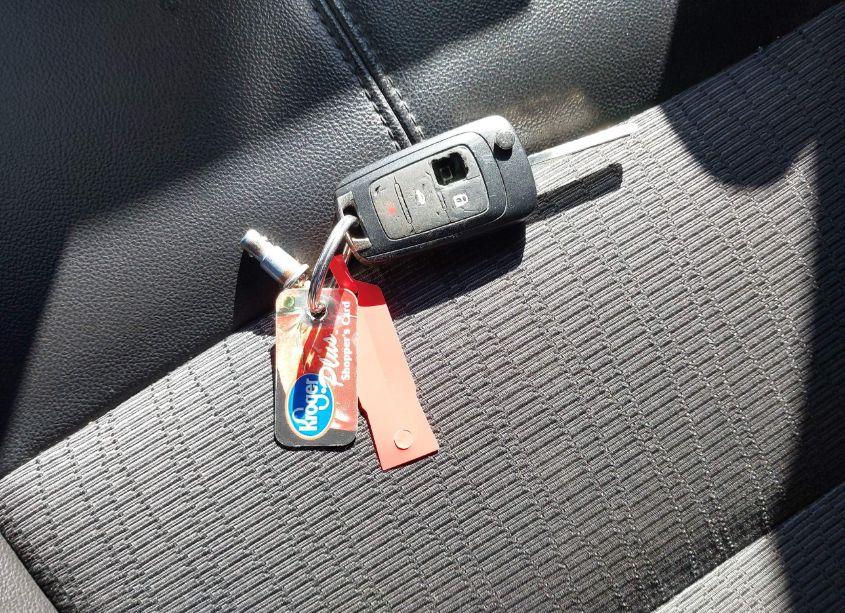 Photo 11 of 2017 Chevrolet Impala 1LT (VIN 2G1105SA2H9174573)