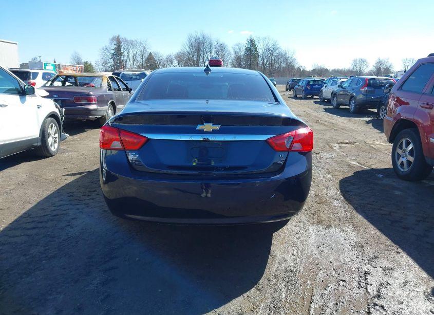Photo 16 of 2017 Chevrolet Impala 1LT (VIN 2G1105SA2H9174573)