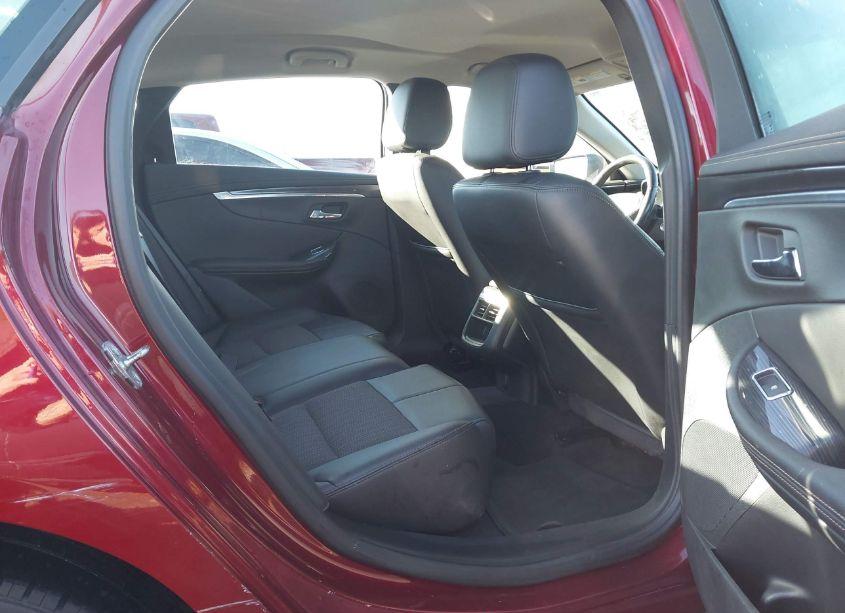 Photo 8 of 2017 Chevrolet Impala 1LT (VIN 2G1105SA2H9194757)