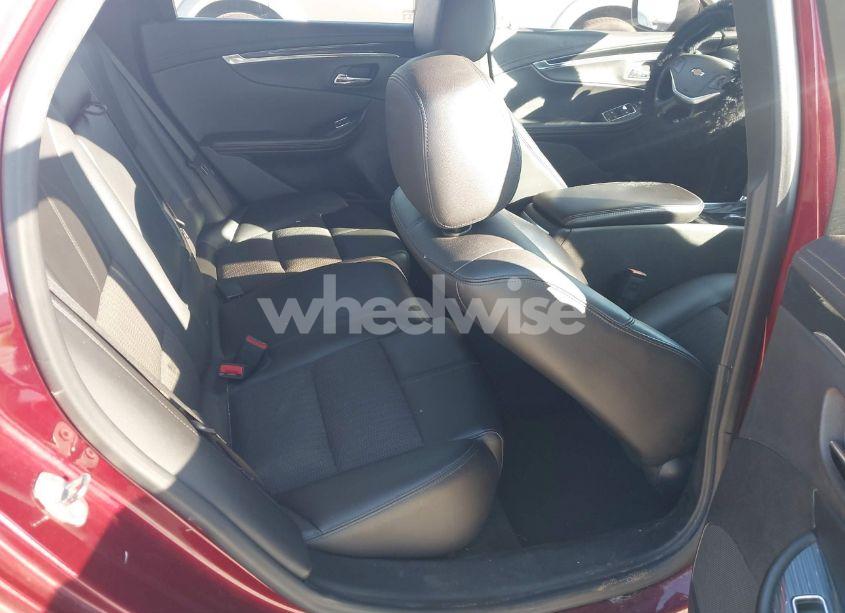 Photo 8 of 2017 Chevrolet Impala 1LT (VIN 2G1105SA3H9117900)