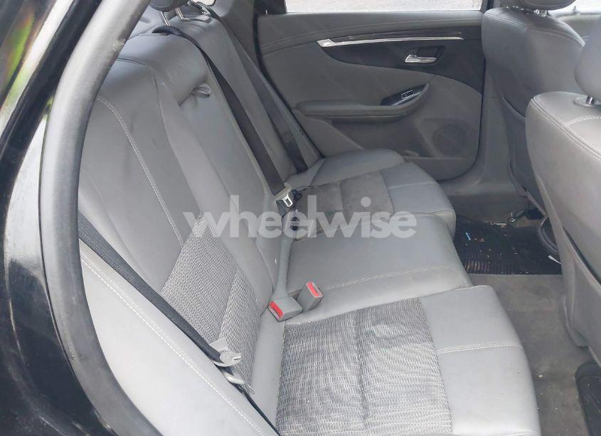 Photo 8 of 2017 Chevrolet Impala 1LT (VIN 2G1105SA3H9166868)