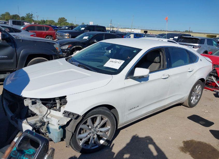 Photo 2 of 2017 Chevrolet Impala 1LT (VIN 2G1105SA3H9175103)