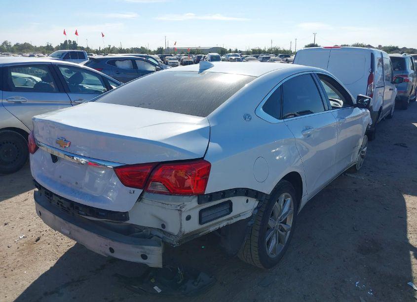 Photo 4 of 2017 Chevrolet Impala 1LT (VIN 2G1105SA3H9175103)