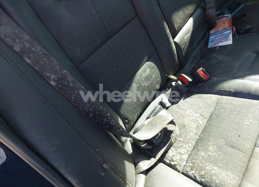 Photo 6 of 2016 Chevrolet Impala 1LT (VIN 2G1105SA4G9154985)