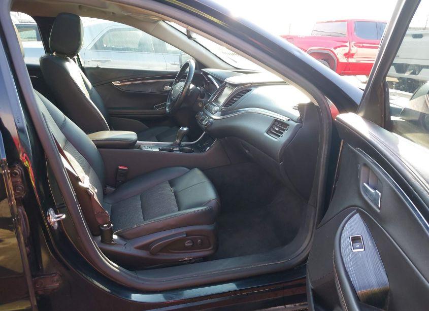 Photo 5 of 2016 Chevrolet Impala 1LT (VIN 2G1105SA4G9169454)