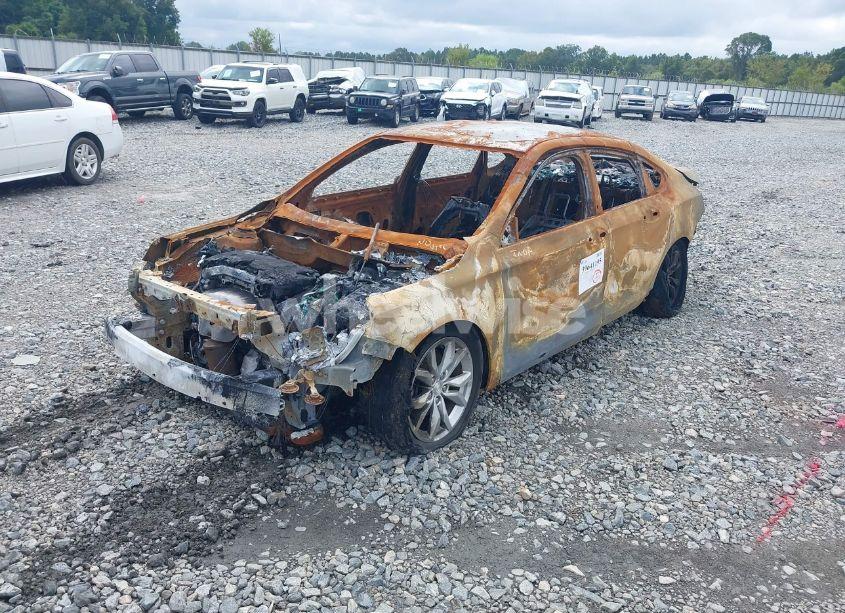 Photo 2 of 2016 Chevrolet Impala 1LT (VIN 2G1105SA4G9185346)