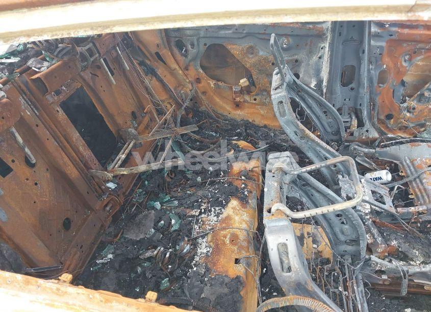 Photo 8 of 2016 Chevrolet Impala 1LT (VIN 2G1105SA4G9185346)