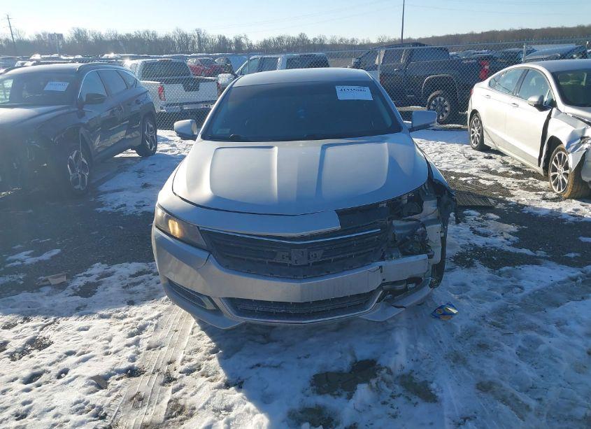 Photo 12 of 2017 Chevrolet Impala 1LT (VIN 2G1105SA4H9149836)