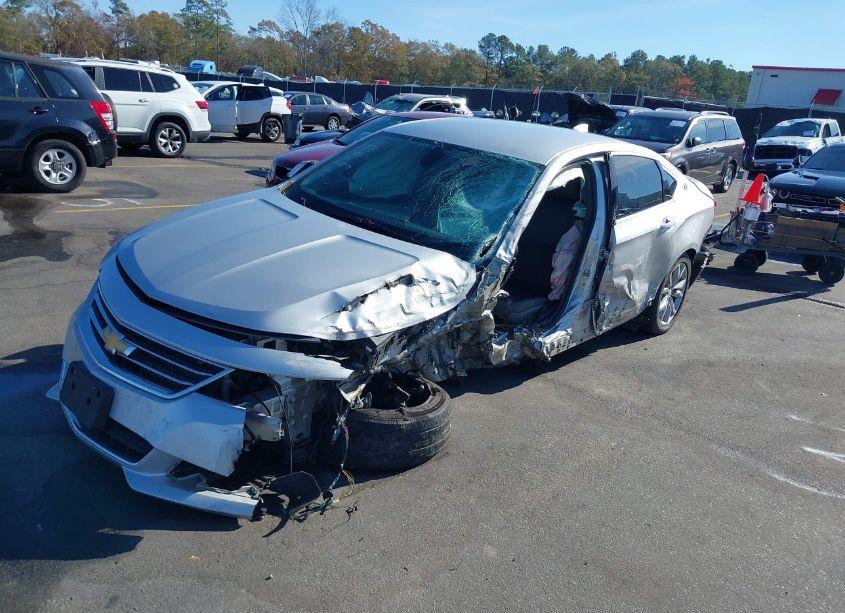 Photo 2 of 2017 Chevrolet Impala 1LT (VIN 2G1105SA4H9154003)