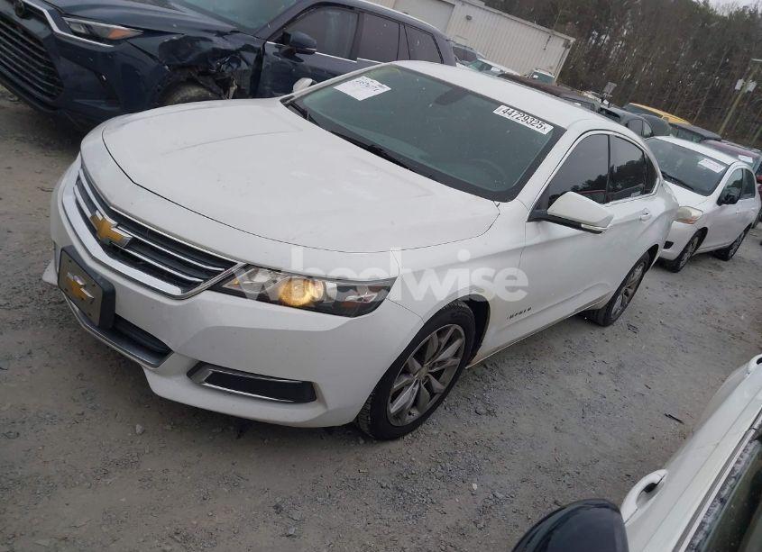 Photo 2 of 2016 Chevrolet Impala 1LT (VIN 2G1105SA5G9188448)